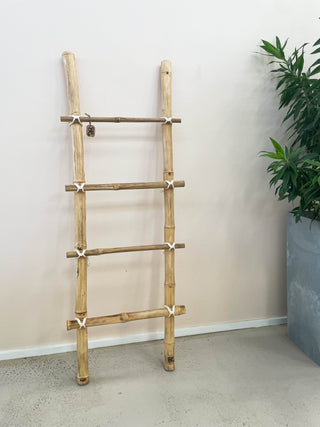 Bamboo towel ladder